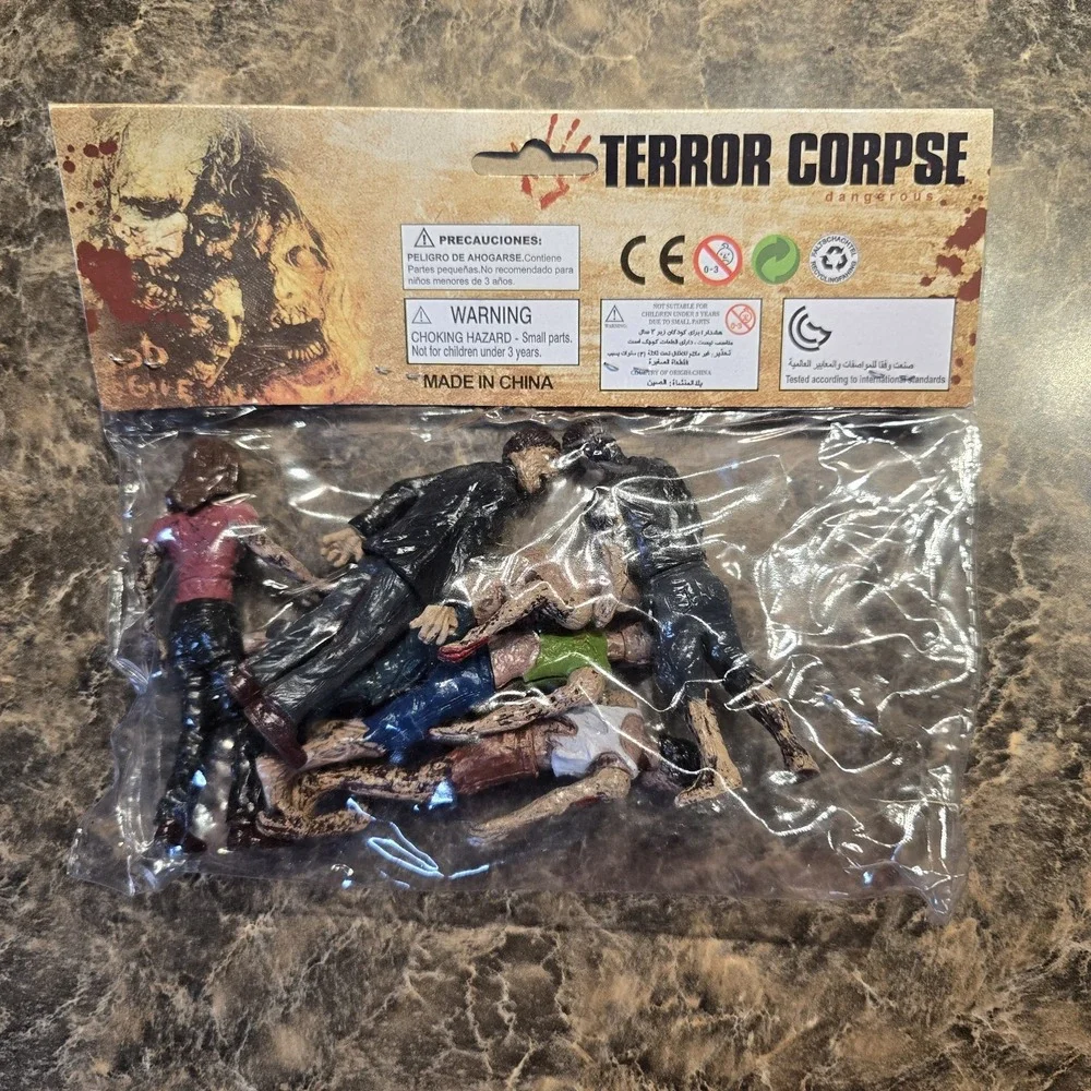 Terror Corpse Action Figure Pack‎  Zombie Realistic New Sealed
